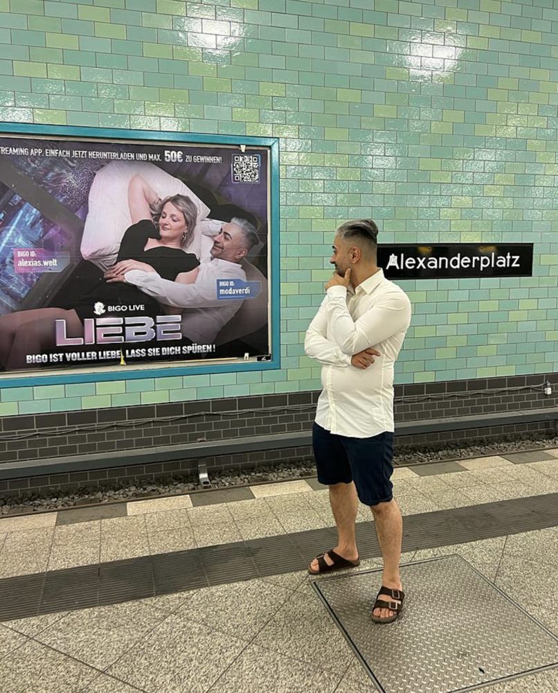 Auf der Suche nach den Plakaten in Berlin