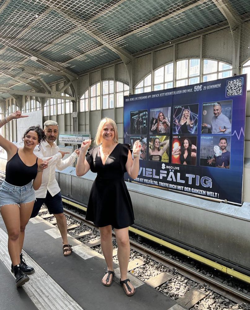 Auf der Suche nach den Plakaten in Berlin