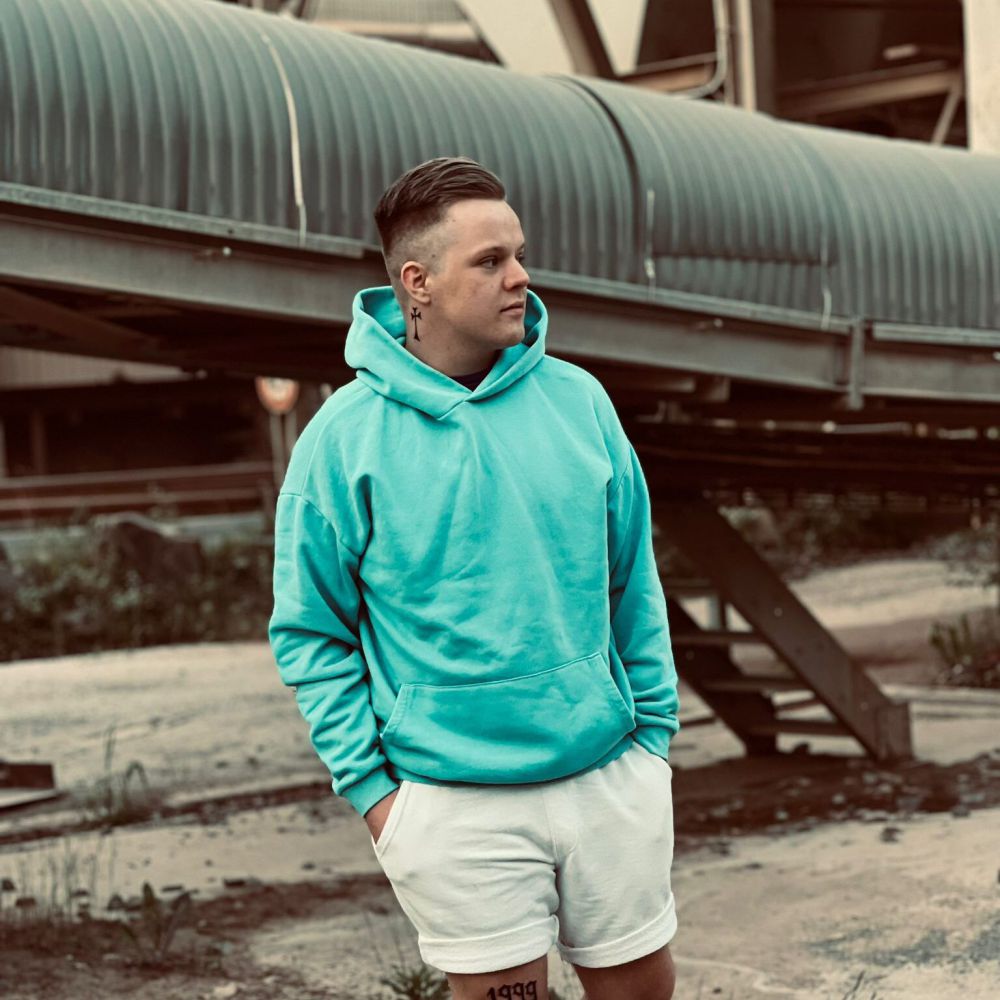 Creator-Bild von DUSTIN