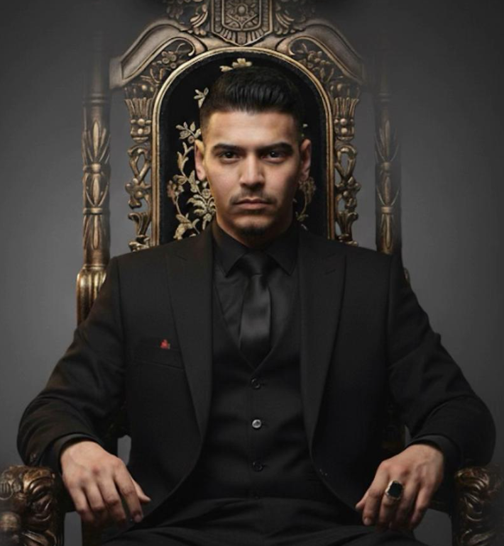 Creator-Bild von ALEXOOO